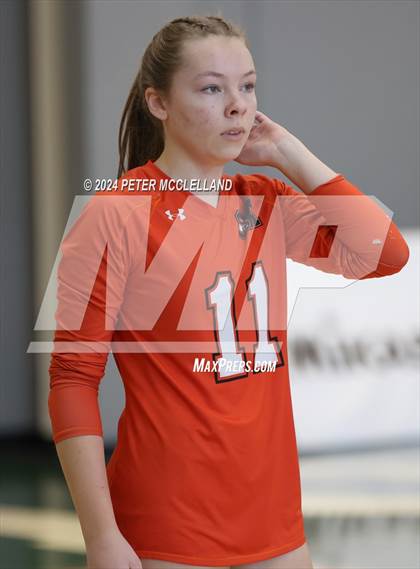 Thumbnail 3 in Oliver Ames vs Westborough (MIAA Division 2 Final) photogallery.