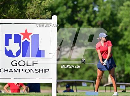Thumbnail 2 in UIL 5A State Championship photogallery.