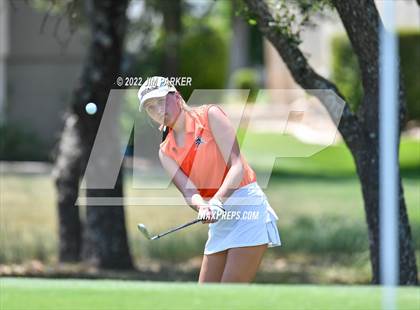 Thumbnail 3 in UIL 5A State Championship photogallery.
