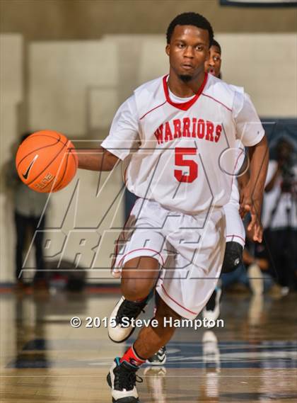 Thumbnail 3 in Jenkins vs. Winston-Salem Prep (Hilton Invitational) photogallery.