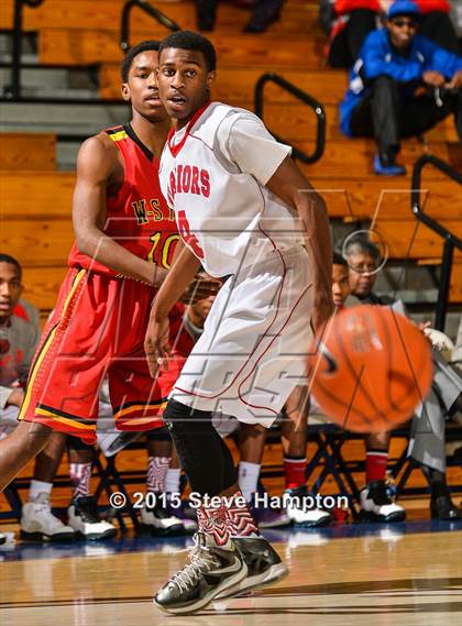 Thumbnail 2 in Jenkins vs. Winston-Salem Prep (Hilton Invitational) photogallery.