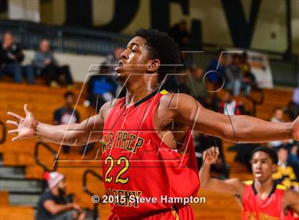 Thumbnail 1 in Jenkins vs. Winston-Salem Prep (Hilton Invitational) photogallery.