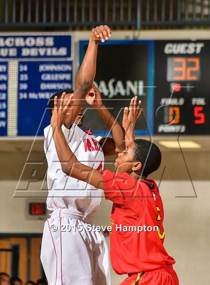 Thumbnail 1 in Jenkins vs. Winston-Salem Prep (Hilton Invitational) photogallery.