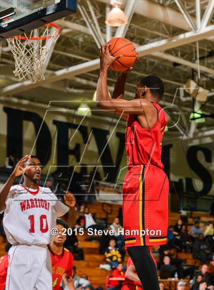 Thumbnail 3 in Jenkins vs. Winston-Salem Prep (Hilton Invitational) photogallery.