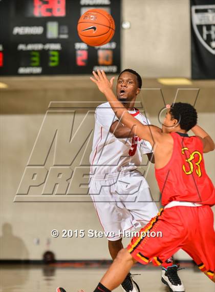 Thumbnail 1 in Jenkins vs. Winston-Salem Prep (Hilton Invitational) photogallery.