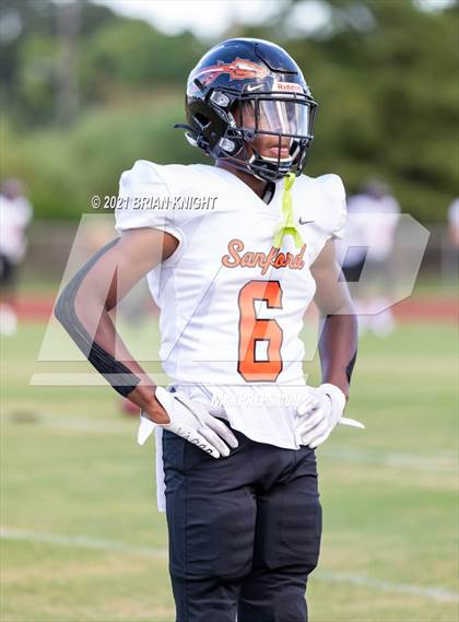 Thumbnail 2 in Seminole Seminoles vs. Jones Fightin' Tigers (Kickoff Classic) photogallery.