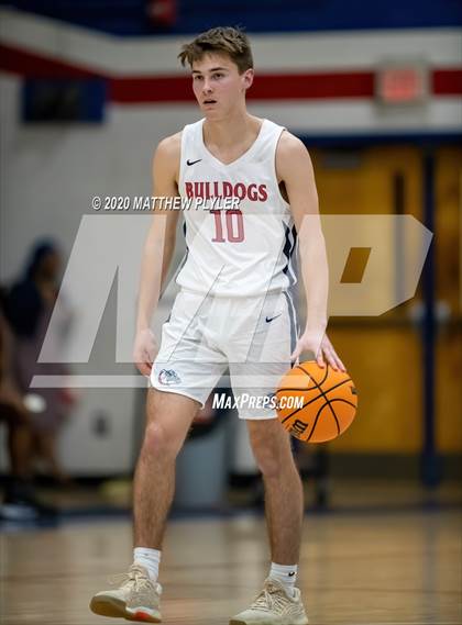 Thumbnail 2 in Douglas Byrd @ Terry Sanford photogallery.