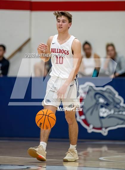 Thumbnail 1 in Douglas Byrd @ Terry Sanford photogallery.
