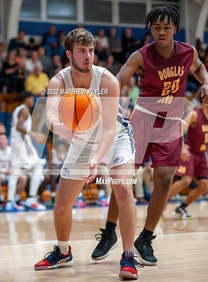 Thumbnail 1 in Douglas Byrd @ Terry Sanford photogallery.