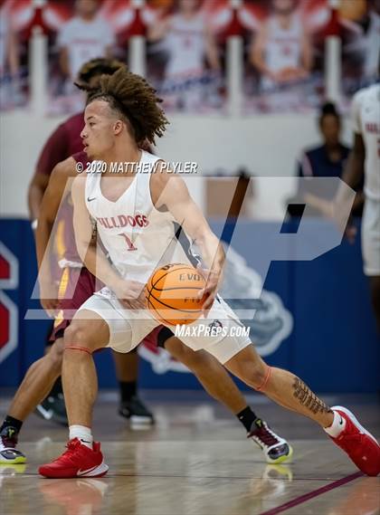 Thumbnail 2 in Douglas Byrd @ Terry Sanford photogallery.