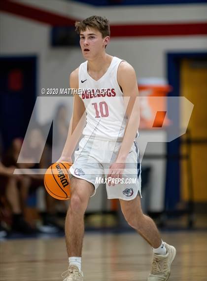Thumbnail 3 in Douglas Byrd @ Terry Sanford photogallery.