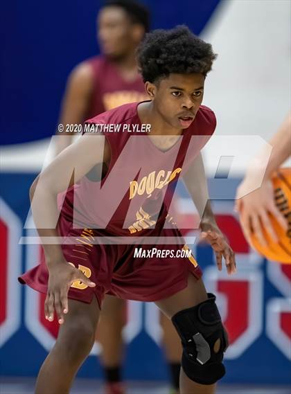 Thumbnail 1 in Douglas Byrd @ Terry Sanford photogallery.