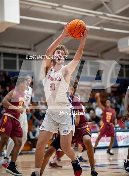 Thumbnail 2 in Douglas Byrd @ Terry Sanford photogallery.