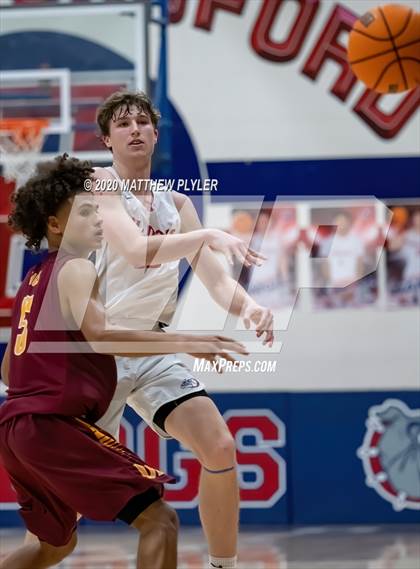 Thumbnail 3 in Douglas Byrd @ Terry Sanford photogallery.