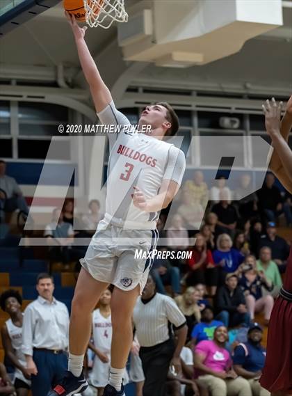 Thumbnail 1 in Douglas Byrd @ Terry Sanford photogallery.