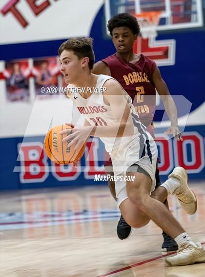 Thumbnail 2 in Douglas Byrd @ Terry Sanford photogallery.