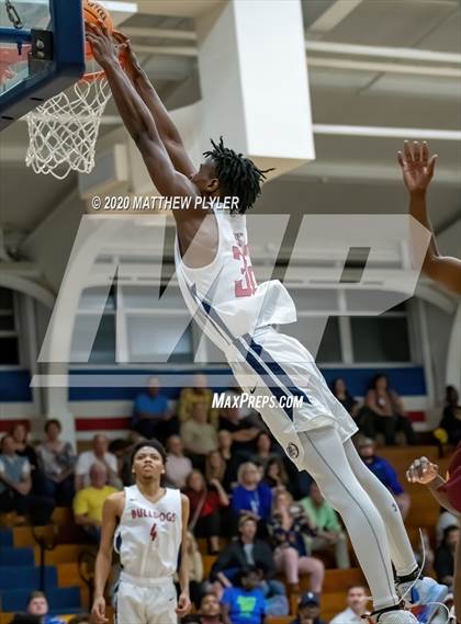Thumbnail 1 in Douglas Byrd @ Terry Sanford photogallery.