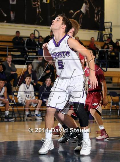 Thumbnail 2 in Lowel vs. Shasta (Trojan Toss-Up) photogallery.