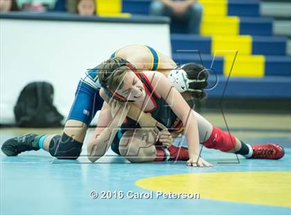 Thumbnail 1 in Etiwanda @ Los Osos photogallery.