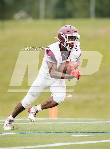 Thumbnail 3 in North Harford vs Towson (Scrimmage) photogallery.