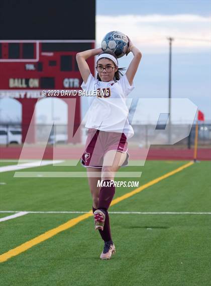 Thumbnail 2 in International Leadership of Texas Keller vs Bell (EMS-ISD X-Town Shootout) photogallery.