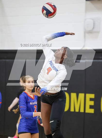 Thumbnail 2 in Malverne @ West Hempstead photogallery.