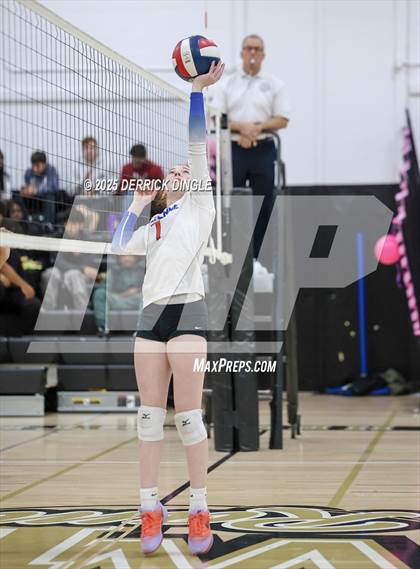 Thumbnail 2 in Malverne @ West Hempstead photogallery.