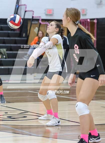 Thumbnail 2 in Malverne @ West Hempstead photogallery.