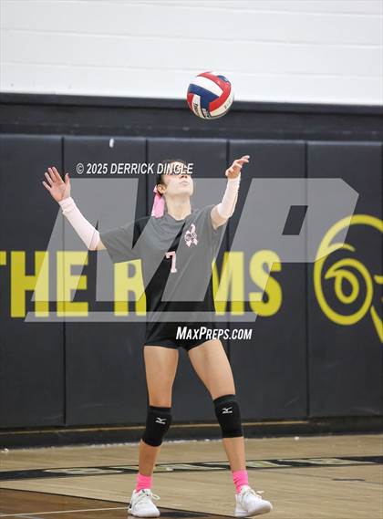 Thumbnail 1 in Malverne @ West Hempstead photogallery.