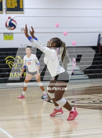 Thumbnail 3 in Malverne @ West Hempstead photogallery.