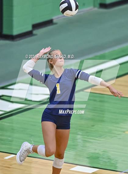 Thumbnail 1 in Delta @ Yorktown photogallery.