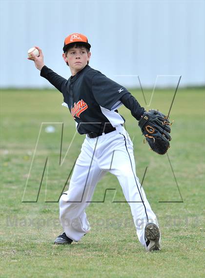 Thumbnail 2 in Nocona vs Valley View (Lindsay Tournament) photogallery.