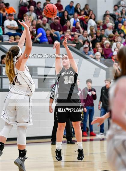 Thumbnail 3 in Bigelow @ Perryville photogallery.
