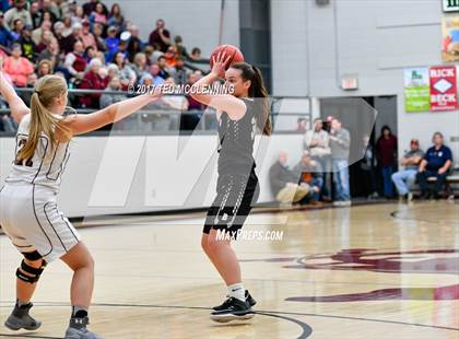 Thumbnail 3 in Bigelow @ Perryville photogallery.