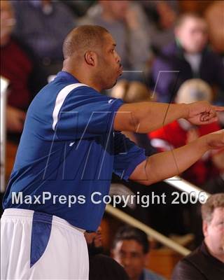 Thumbnail 3 in Sacramento Waldorf vs. Capital Christian (Section Playoffs) photogallery.
