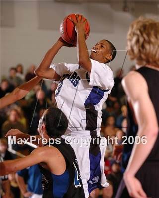 Thumbnail 2 in Sacramento Waldorf vs. Capital Christian (Section Playoffs) photogallery.