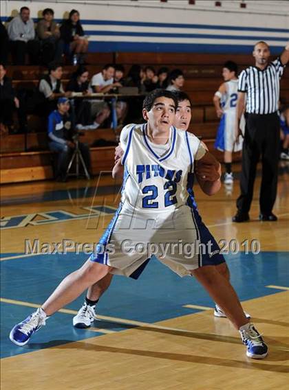 Thumbnail 2 in San Marino vs San Gabriel photogallery.