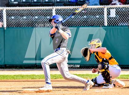 Thumbnail 1 in Olathe South @ Shawnee Mission West photogallery.