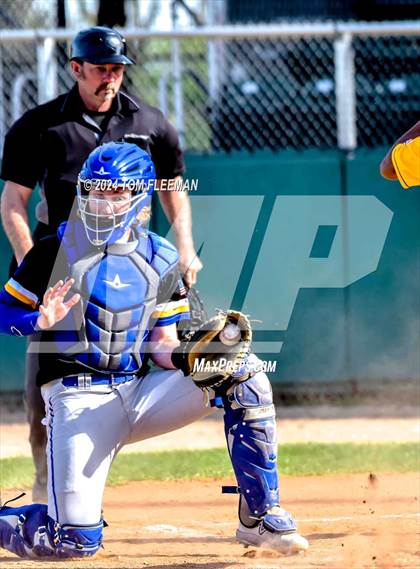 Thumbnail 3 in Olathe South @ Shawnee Mission West photogallery.