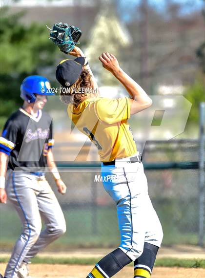 Thumbnail 1 in Olathe South @ Shawnee Mission West photogallery.