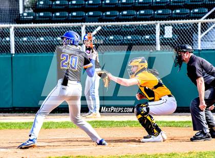 Thumbnail 1 in Olathe South @ Shawnee Mission West photogallery.