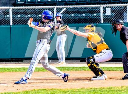Thumbnail 3 in Olathe South @ Shawnee Mission West photogallery.