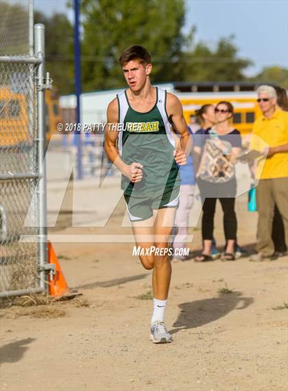 Thumbnail 2 in Nyssa Invitational photogallery.