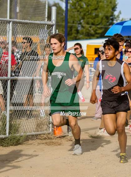 Thumbnail 1 in Nyssa Invitational photogallery.