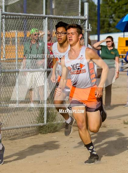Thumbnail 1 in Nyssa Invitational photogallery.