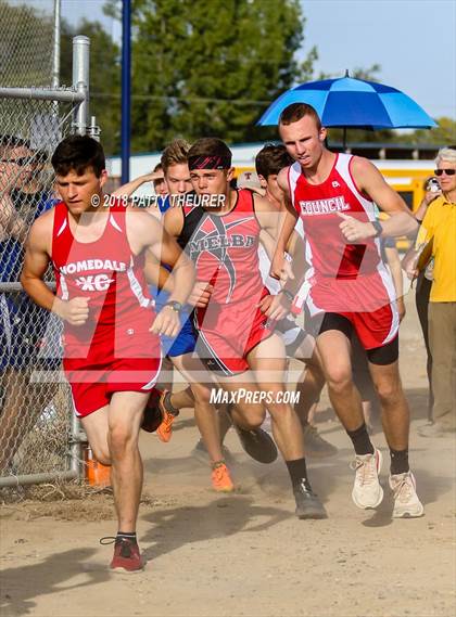 Thumbnail 2 in Nyssa Invitational photogallery.