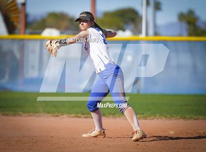 Thumbnail 2 in McClintock VS Valley Christian photogallery.