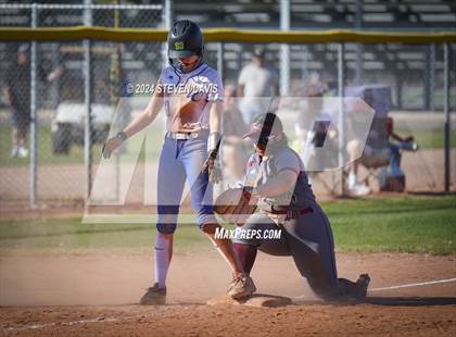 Thumbnail 2 in McClintock VS Valley Christian photogallery.