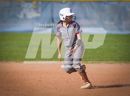 Thumbnail 1 in McClintock VS Valley Christian photogallery.