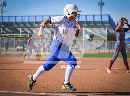 Thumbnail 2 in McClintock VS Valley Christian photogallery.